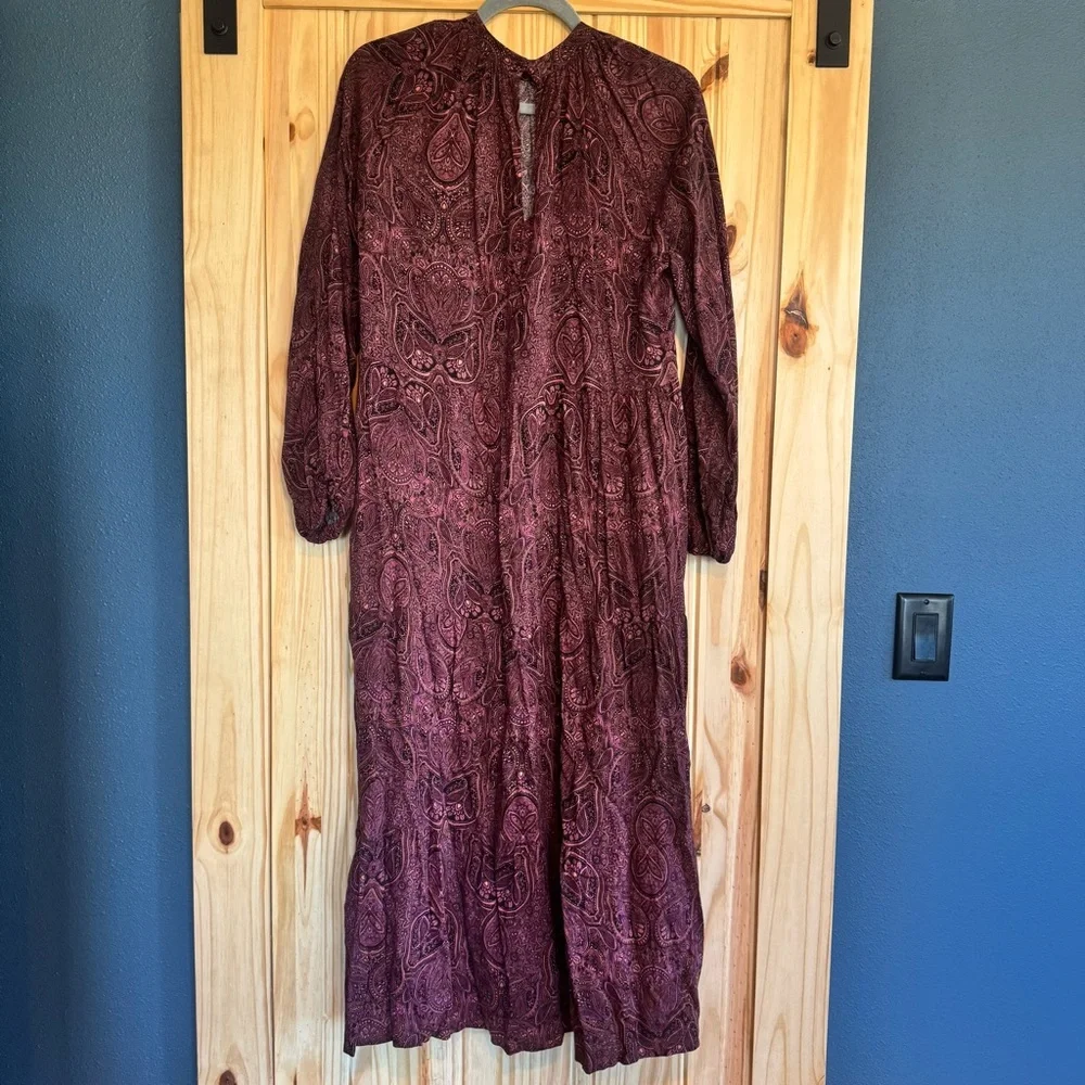 Bohemian Burgundy Paisley Print Long Dress size Medium - Picture 9 of 10